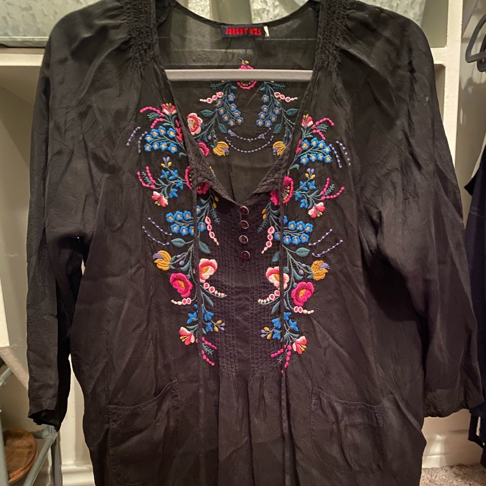 Johnny Was embroidered top